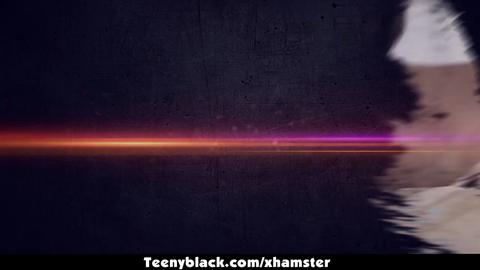 24719